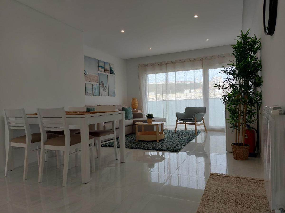 Beach Life Apartment, New, Elegant And Cozy Назаре Экстерьер фото